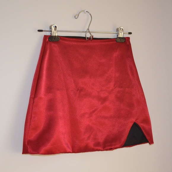 OMIGHTY Silk Kitten Skirt - Picture 4 of 8